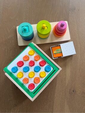Lovevery Wooden Color Matching Stacking Toy - Multi Color